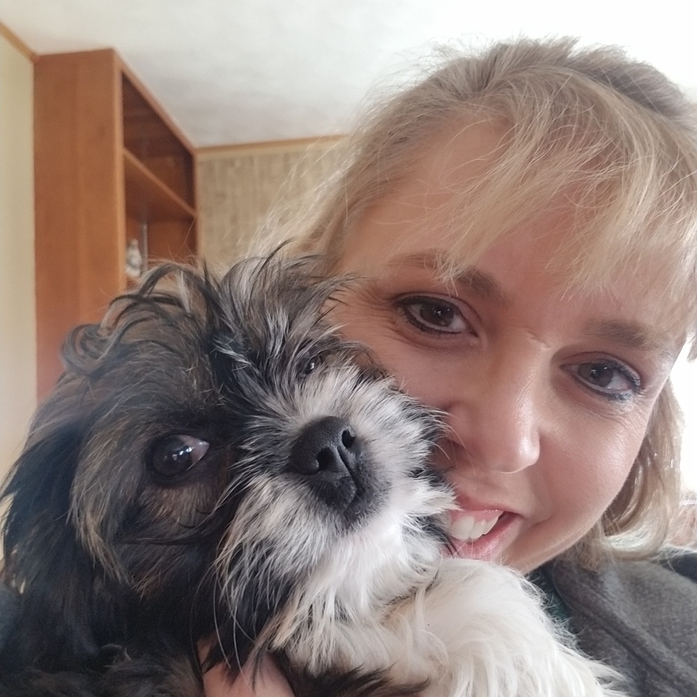 Meet your Posher, Heidi